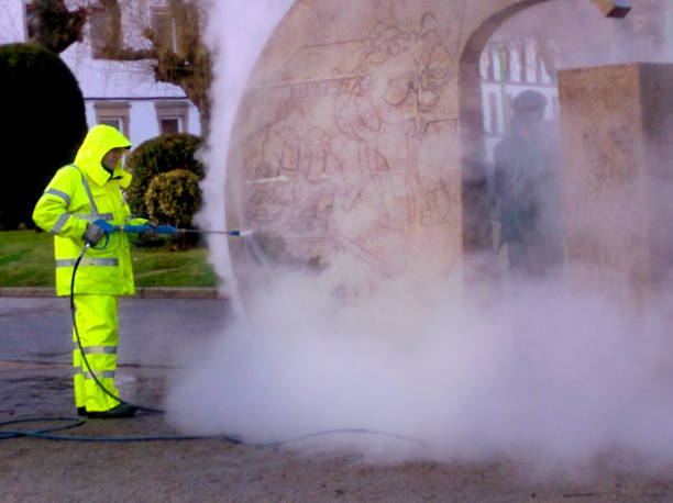 Best Pressure Washing Siding  in Helena, OK